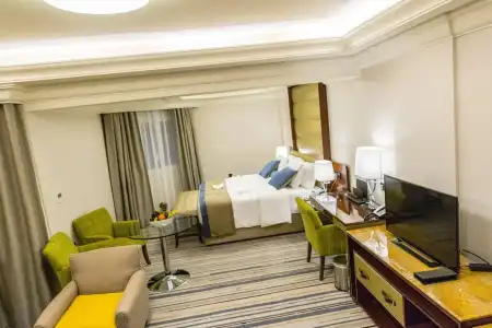 Ivory Inn Doha - 5