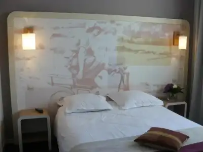 Hôtel Red Fox - 89