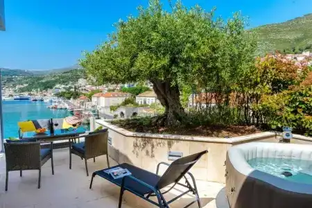 Adriatic Deluxe Apartments - 11