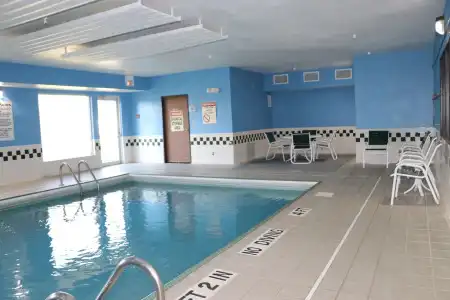 Quality Inn Evansville Eastland Area - 13