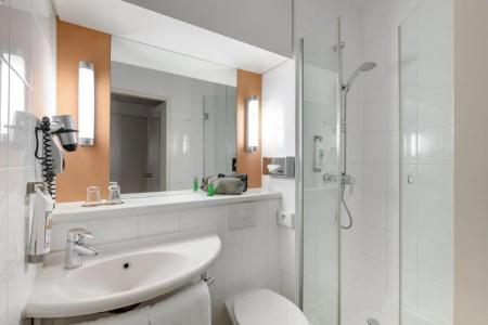 Ibis Hannover Medical Park - 54