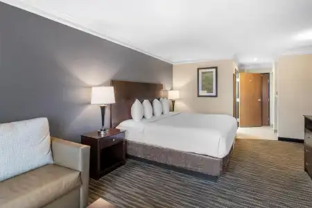 Best Western Augusta West - 60