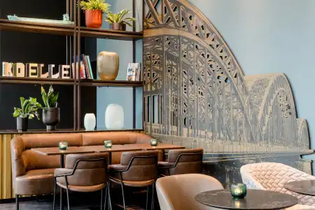 Motel One Köln-Altstadt - 31