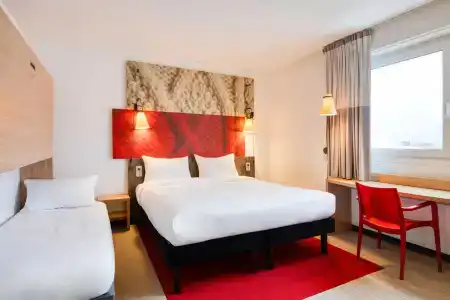 B&B Mons Gare - 42
