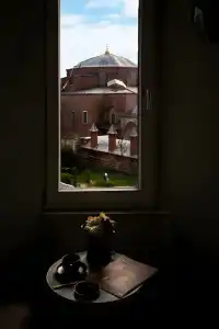 Sofia Corner - 93
