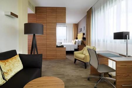 Radisson Blu, Bonn - 80