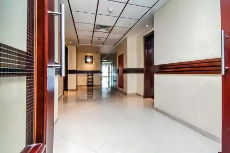 Parkside Suites Apartment - 11