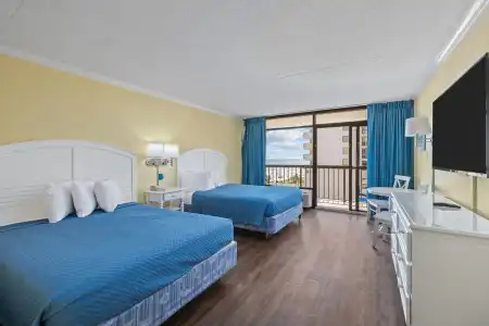 North Shore Oceanfront Resort with Waterpark - 1