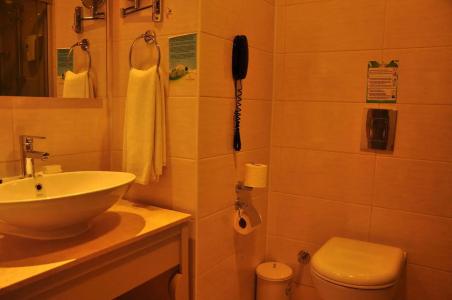 Port Side Resort - 9