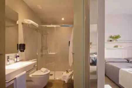 Hostal Benidorm - 46