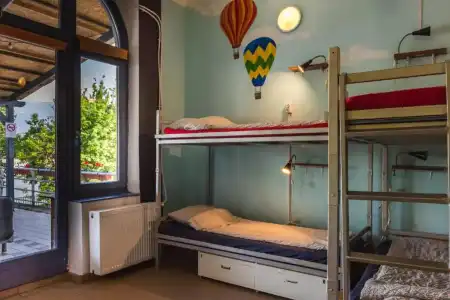 Island Hostel - Adults only - 27