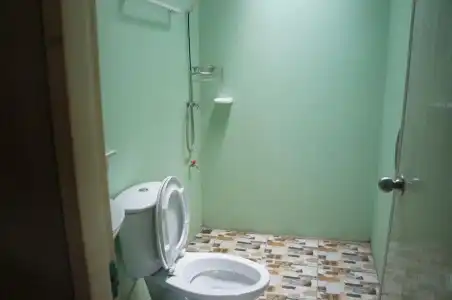 Lazy Hut - 7