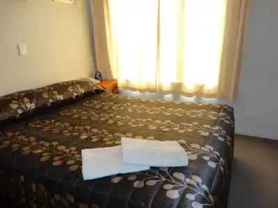 Bealey Avenue Motel - 60