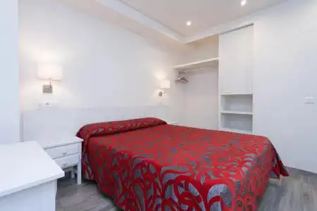 Sol y Miel Hostal - 129