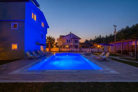 Infinity Lily Apartments - 11