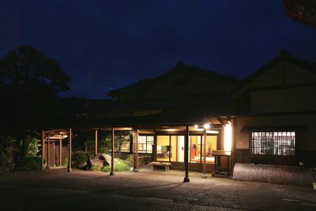 Yugawara Spa Ryokan Ashikari - 4