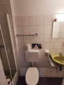 Lübecker Hof - 6