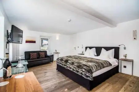 WaldFletschhorn Private Whole in Saas-Fee: 360 Alpine Views & Sauna - 30