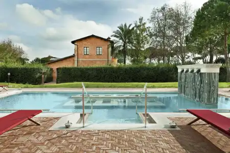 QC Grand Roma - 18