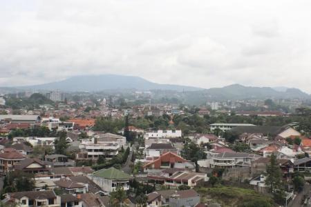 Amaris Setiabudhi - 13