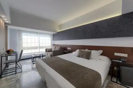 Avenida - 4