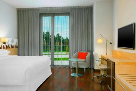 Four Points by Sheraton Ljubljana Mons - 3