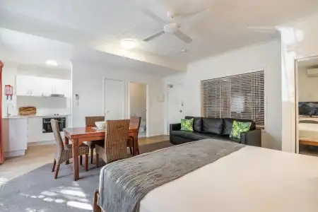 Byron Central Apartments - 88