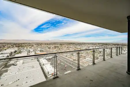 Beautiful Palms Place Suite - 375