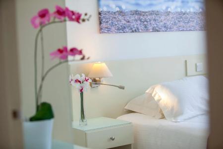 Mayfair  Gardens - 105