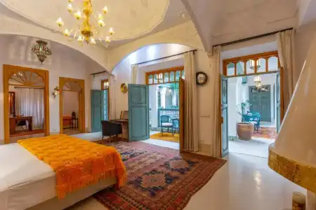 Riad Azahar - 70