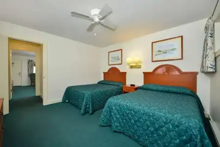 Bar Harbor Motel - 6