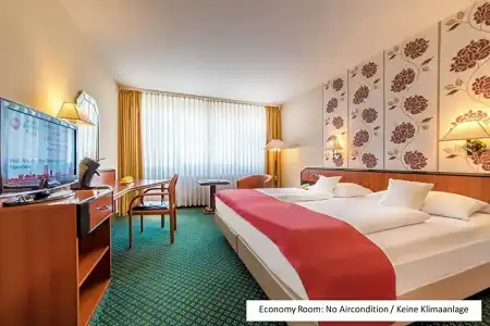 Best Western Plus Delta Park - 35