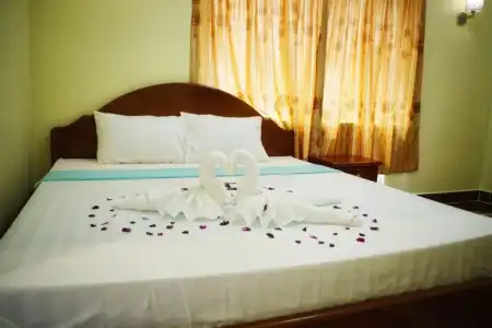 Golden Star Inn - 36