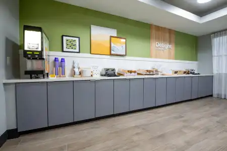 Spark by Hilton Lafayette South - 30