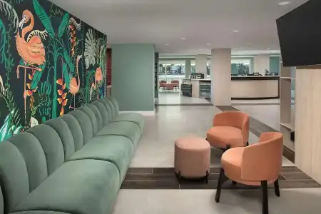 Home2 Suites by Hilton Miami Airport South Blue Lagoon - 11