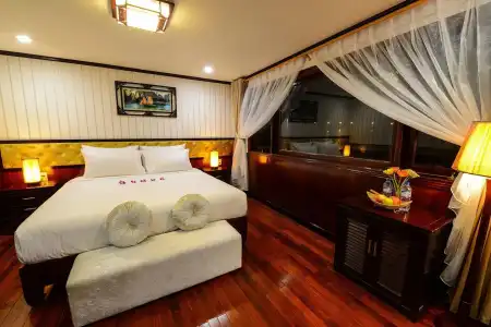 Halong Sapphire Cruises - 0