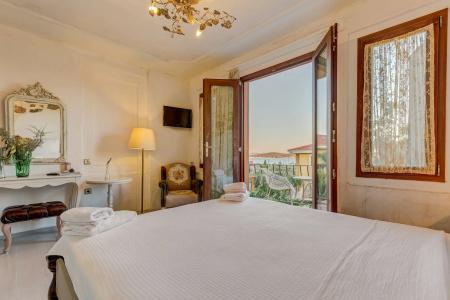 Cunda Battalos Küçük Otel - 5