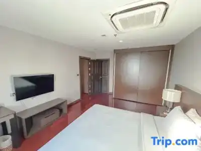 Royal Suite Bangkok - 39