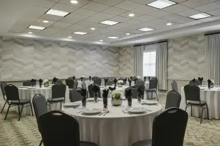 Homewood Suites by Hilton Anchorage - 32