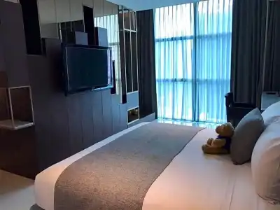S31 Sukhumvit - 90