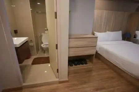 Baan Tanwa - MRT Ratchadapisek - 43