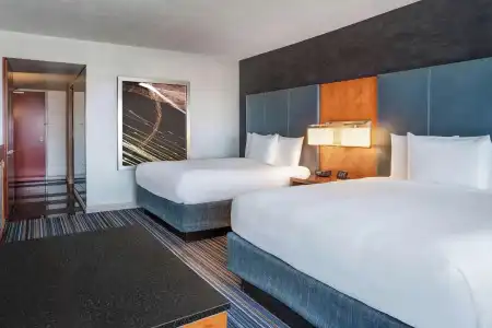 Grand Hyatt DFW - Connected to the airport - 3