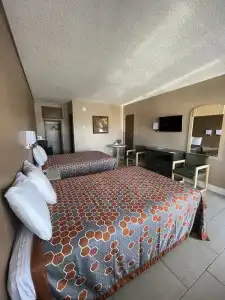 Sunset Inn - 15