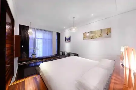 URBN Boutique Shanghai - 40