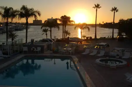 ChartHouse Clearwater Beach Marina - 6