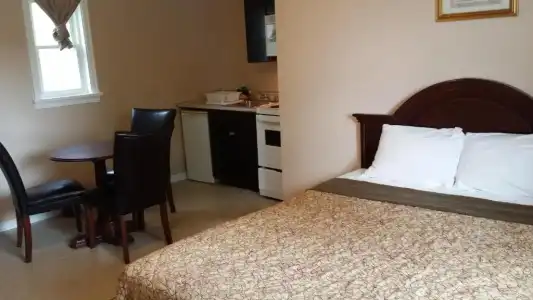 Falcon Inn - 114