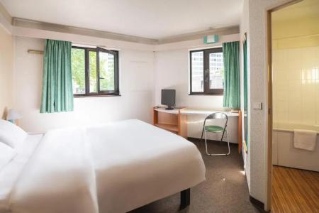 B&B Rouen Centre Rive Gauche - 47