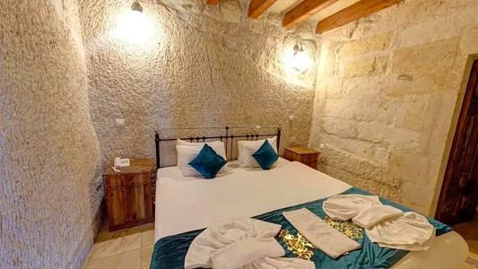 Elegance Cave Suites - 37