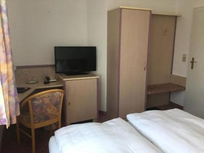 & Restaurant Park Cafe ISA - 54