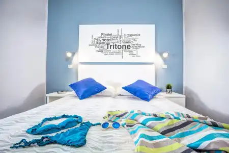 Tritone - 4